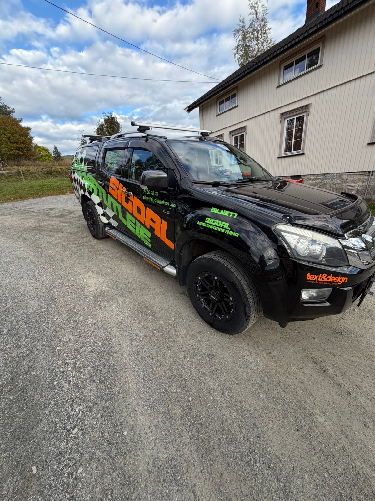 Isuzu D-Max Crew Cab 2.5 4WD Automatic, 5-trins, 163ps, 2014