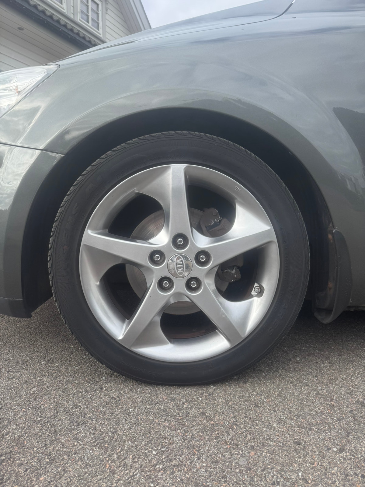 Kia cee'd_sw 1.6 CRDi Automatic, 4-trins, 115ps, 2010