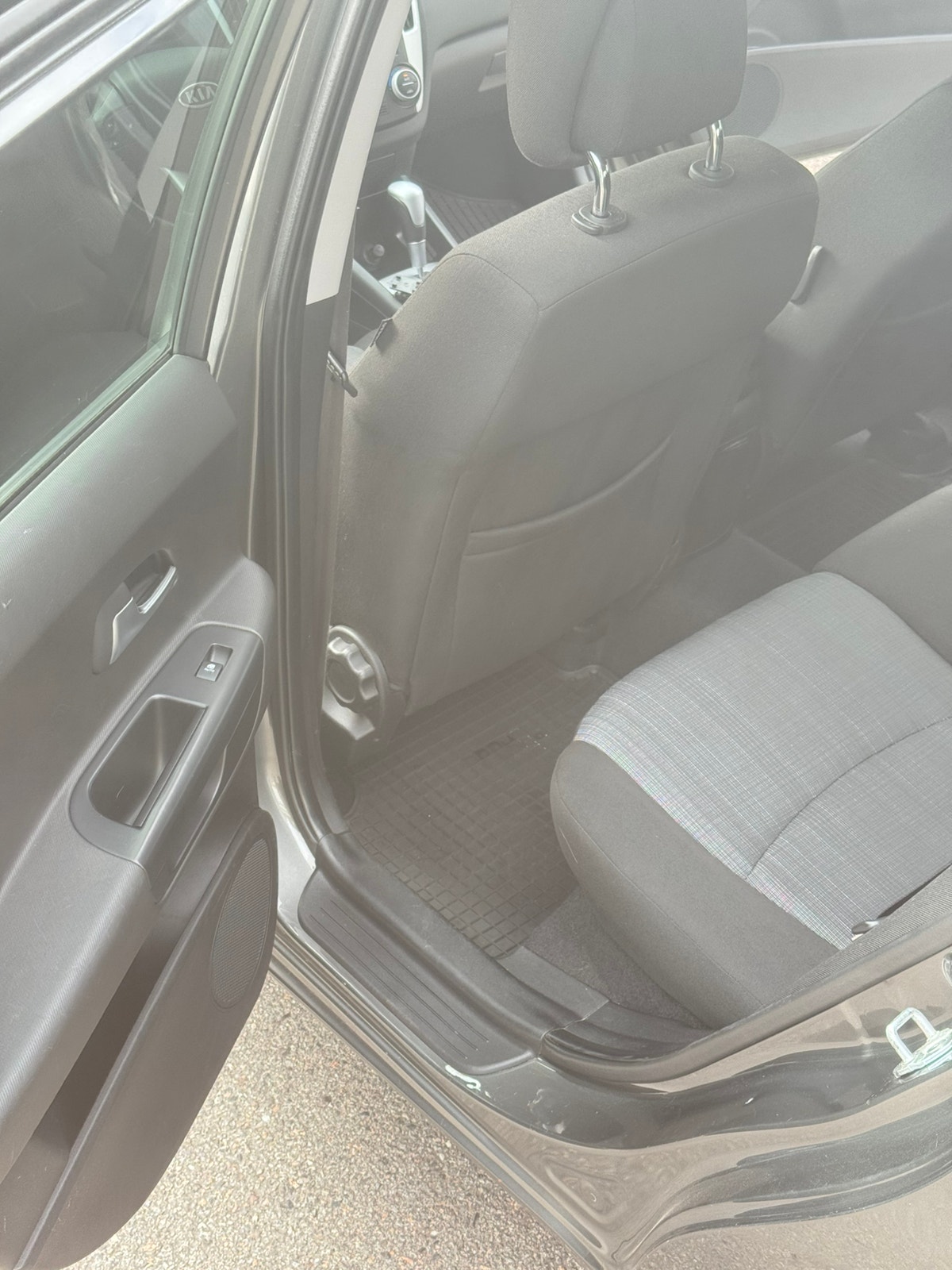 Kia cee'd_sw 1.6 CRDi Automatic, 4-trins, 115ps, 2010