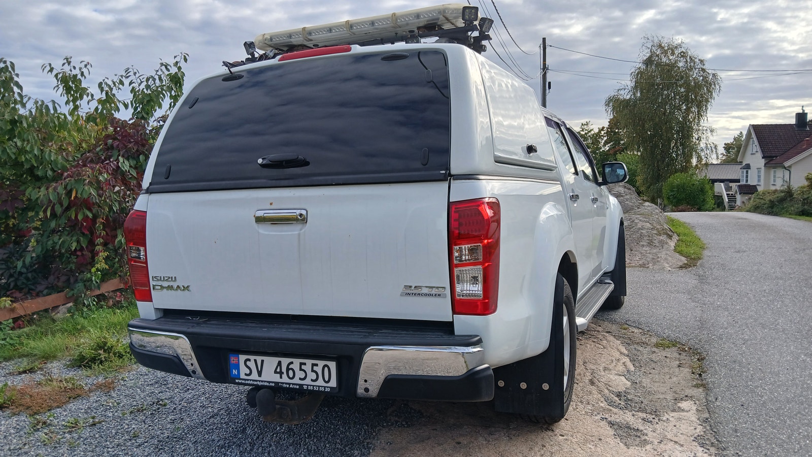 Isuzu D-Max Crew Cab 2.5 4WD Automatic, 5-trins, 163ps, 2013