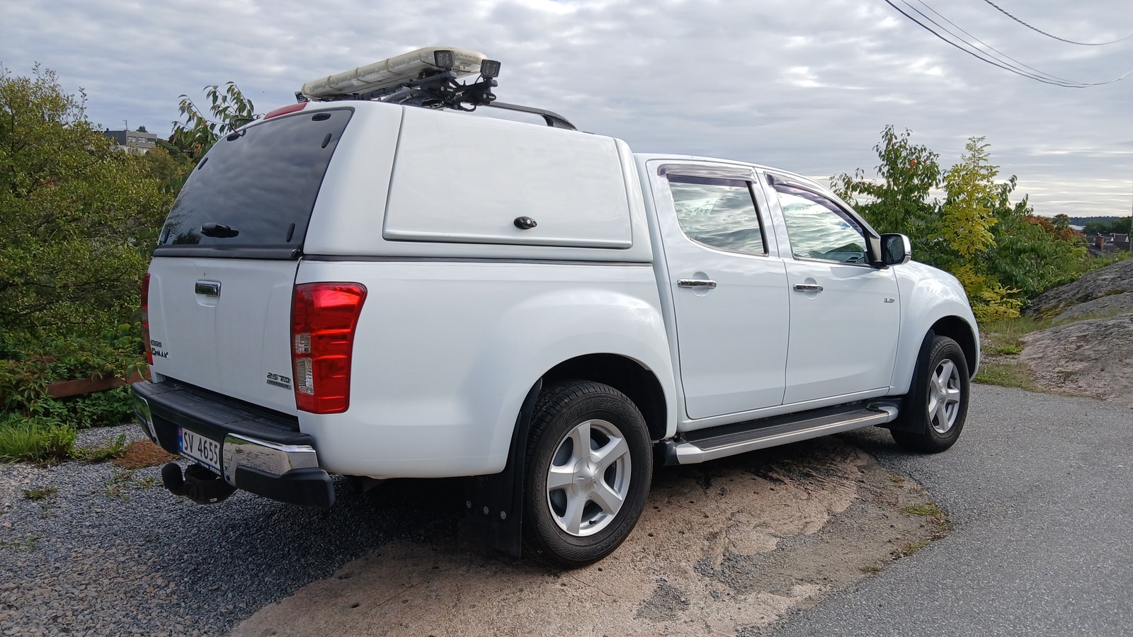 Isuzu D-Max Crew Cab 2.5 4WD Automatic, 5-trins, 163ps, 2013