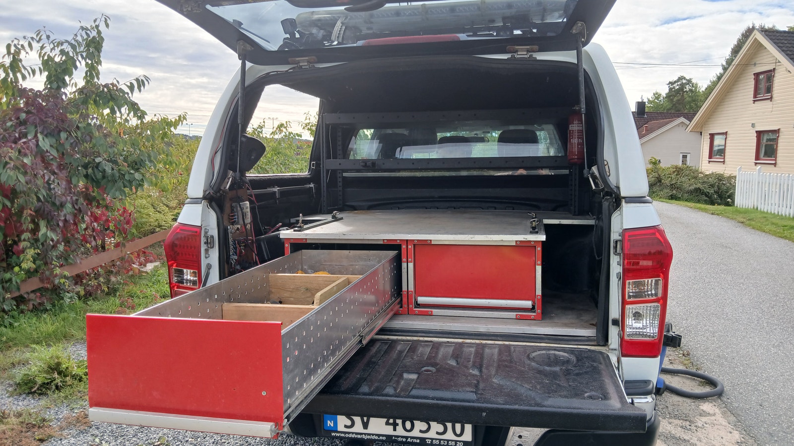 Isuzu D-Max Crew Cab 2.5 4WD Automatic, 5-trins, 163ps, 2013