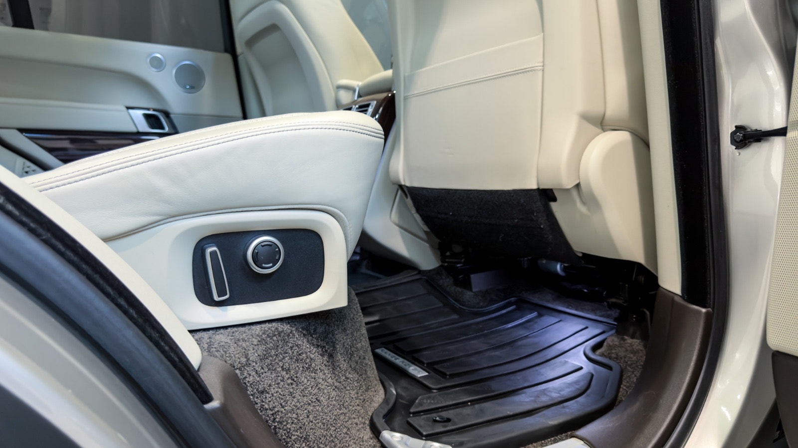 Land Rover Range Rover 4.4 SDV8 4WD Automatisk, 8-trinn, 340hk, 2017