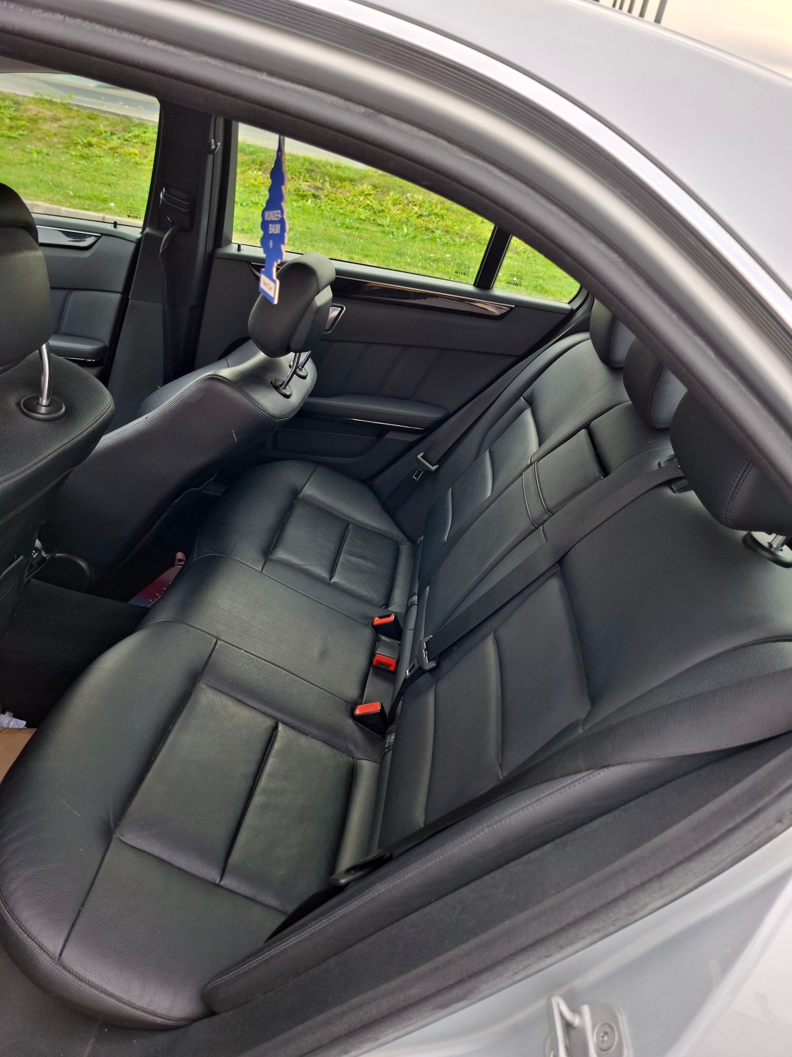 Mercedes-Benz E 220 CDI BlueEFFICIENCY 7G-Tronic Plus, 170hp, 2012