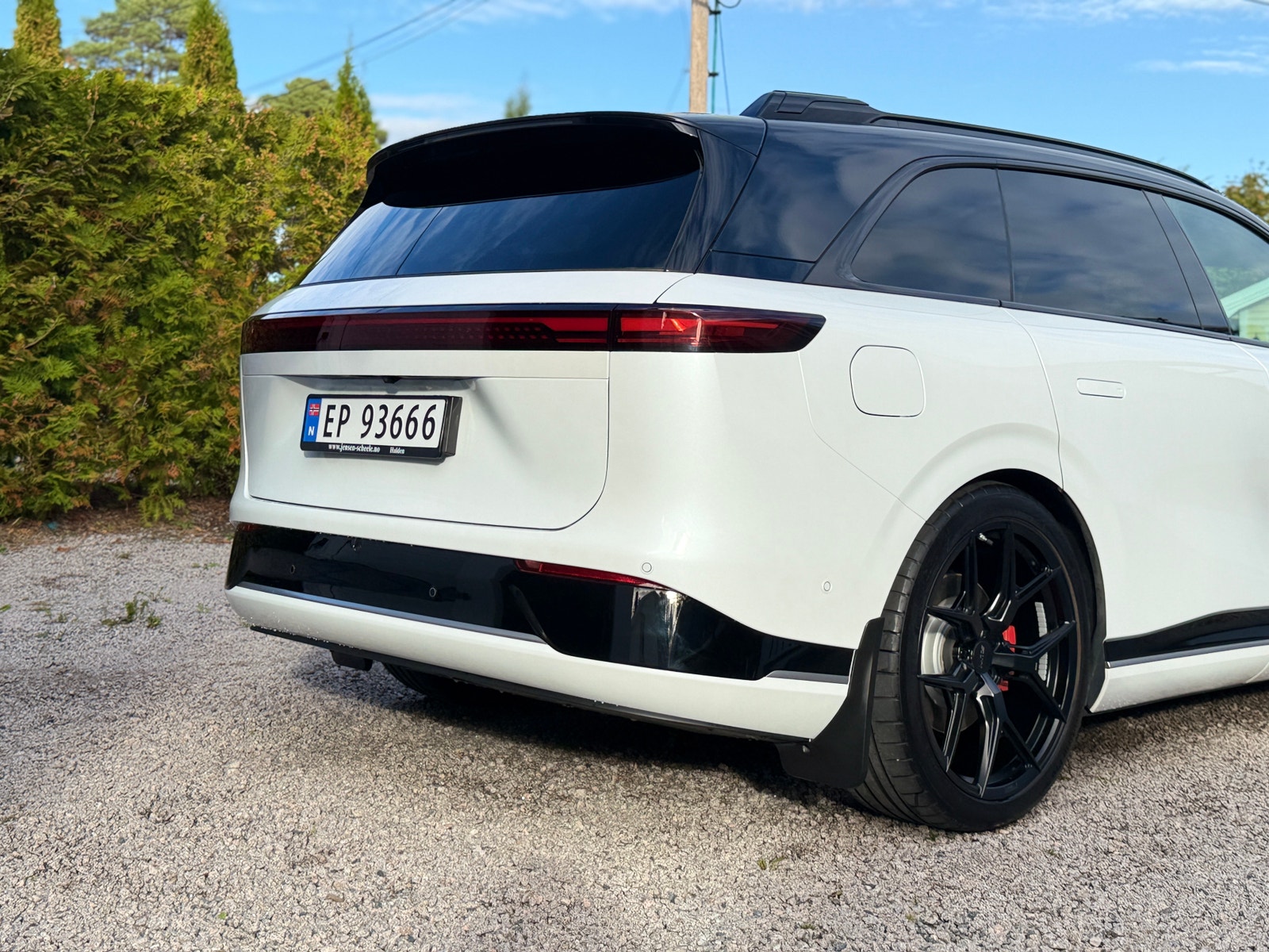 XPENG G9 Performance, 575ps, 2025