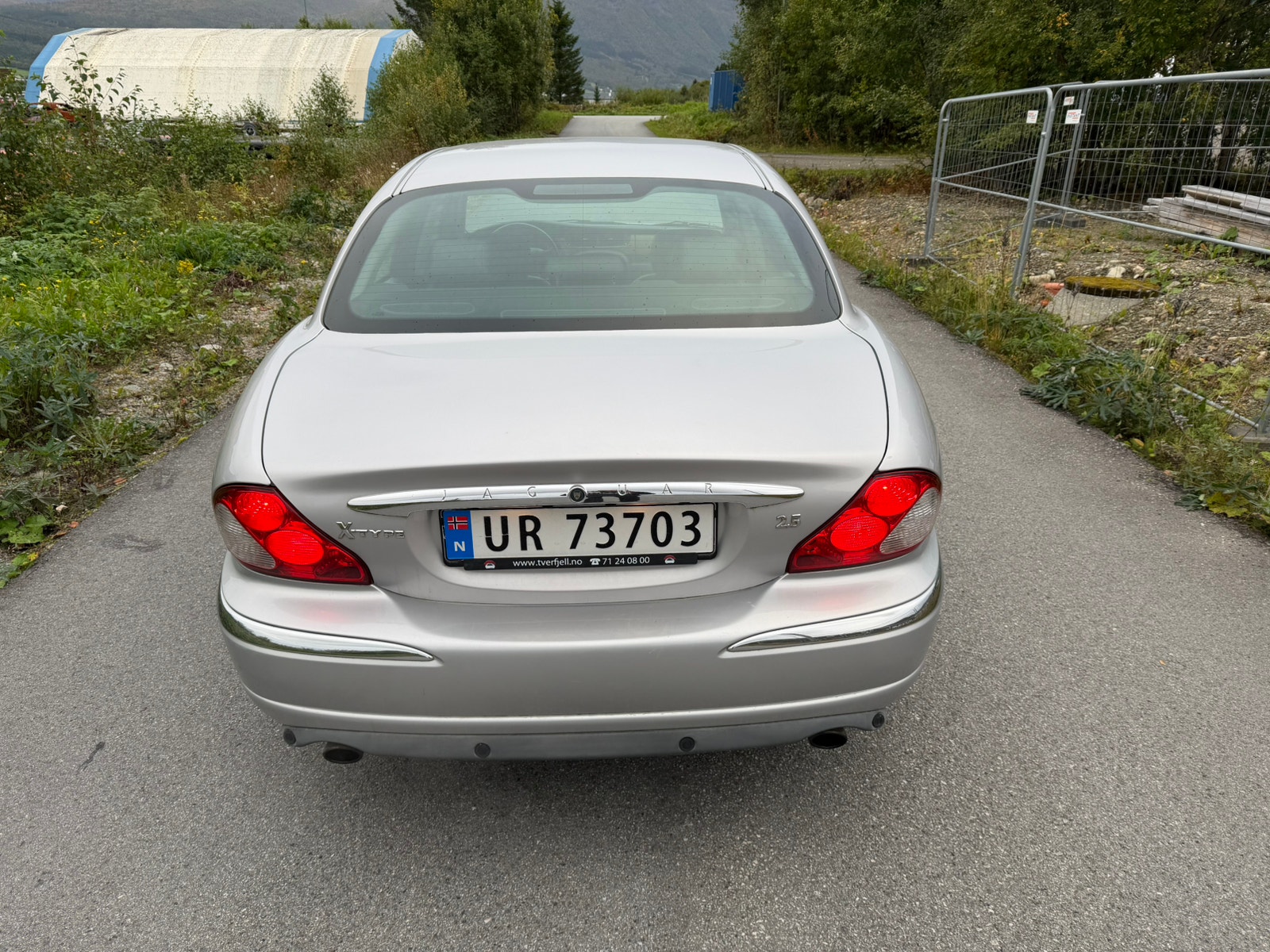 Jaguar X-Type 2.5 V6 4x4 Automatic, 196hp, 2001