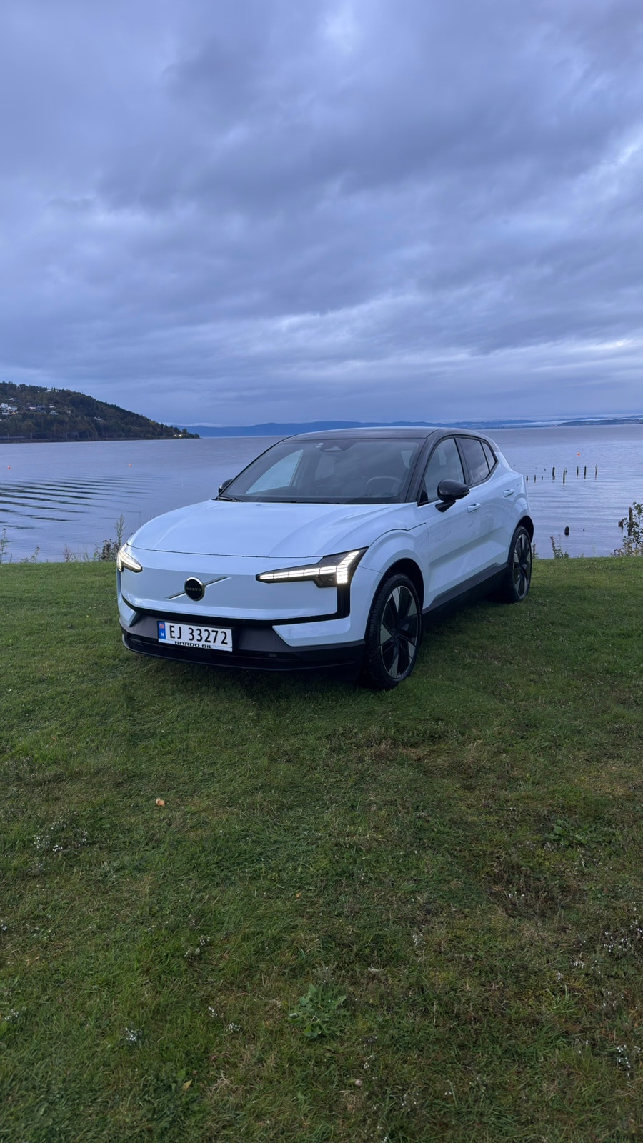 Volvo EX30 Single Motor Extended Range, 272hp, 2025