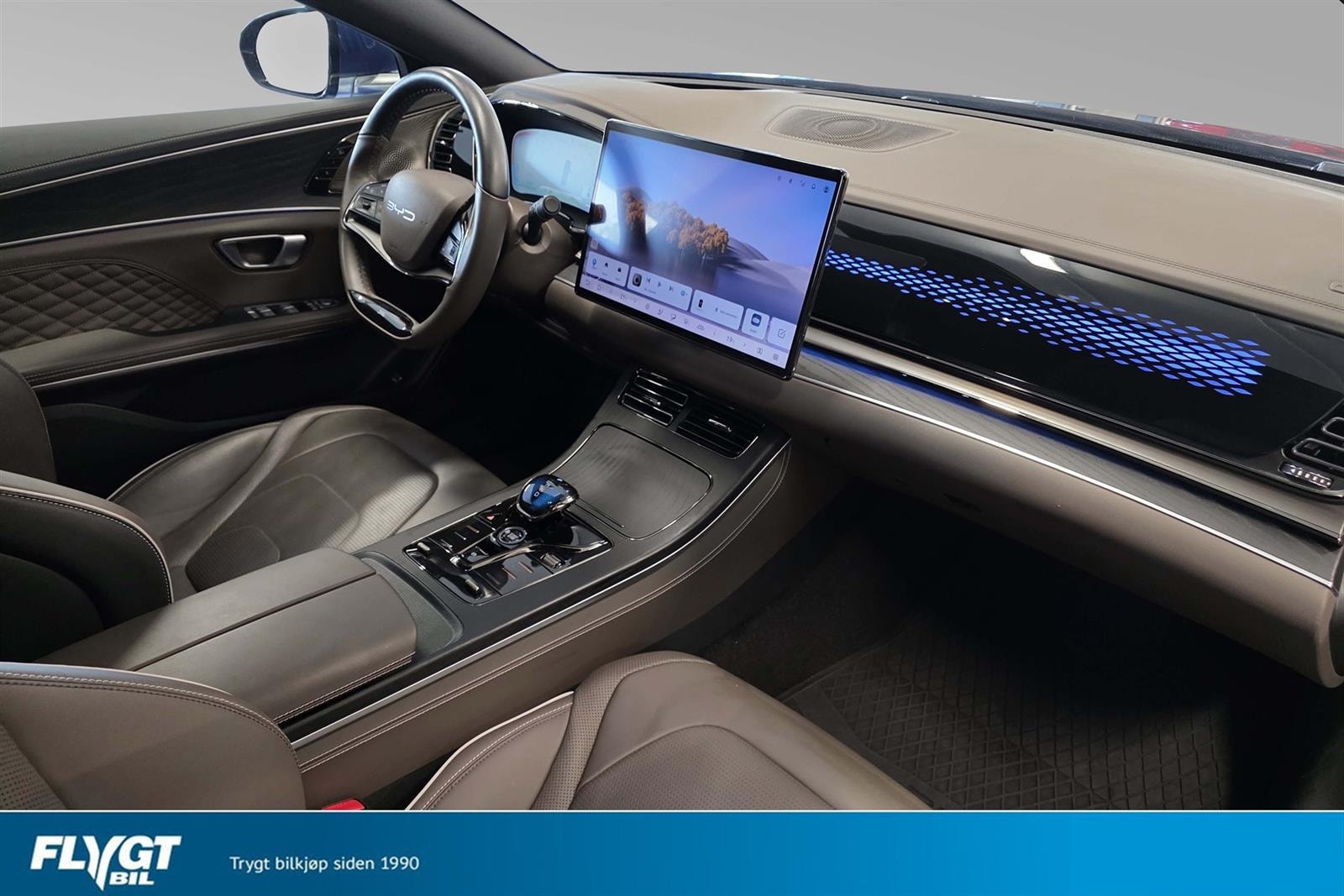 BYD Han EV AWD, 517hp, 2022
