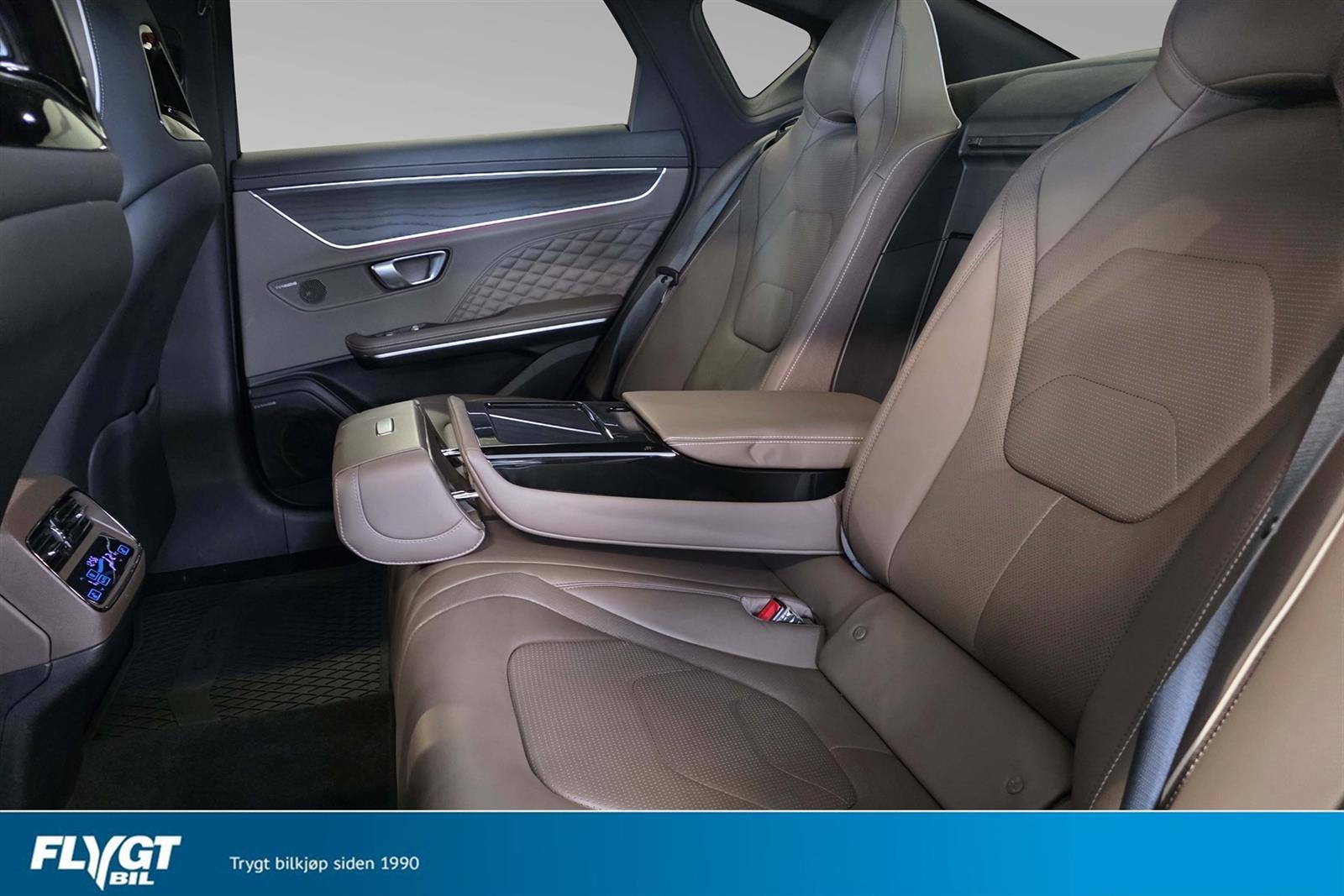 BYD Han EV AWD, 517hp, 2022