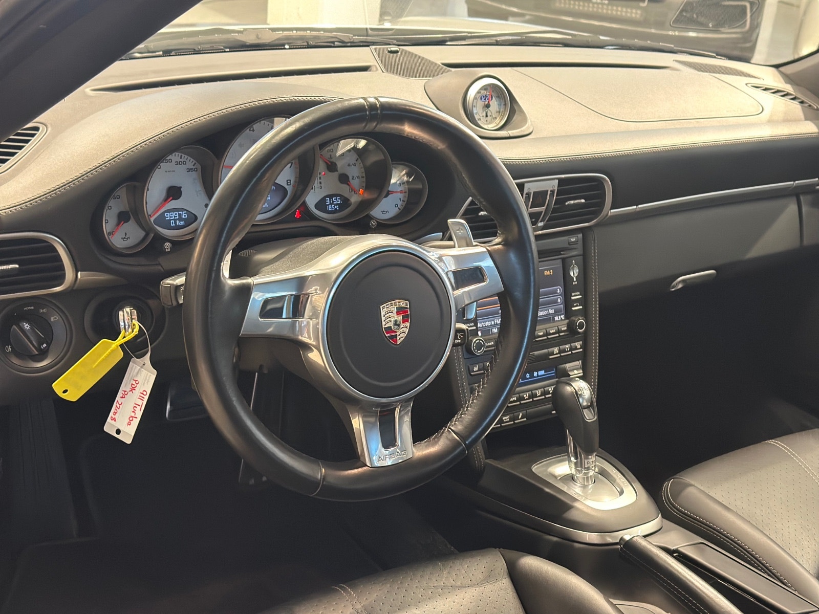 Porsche 911 Turbo PDK, 500hp, 2010
