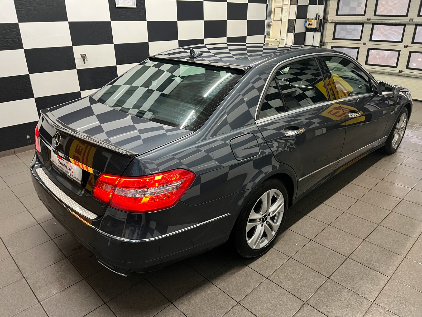 Mercedes-Benz E 220 CDI BlueEFFICIENCY 7G-Tronic Plus, 170hp, 2012