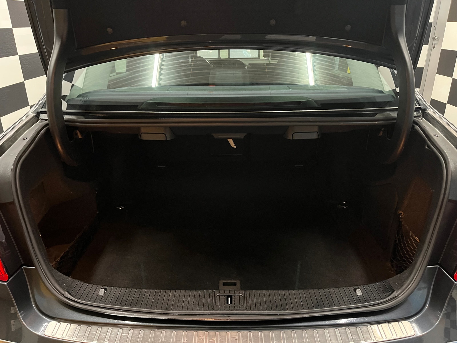 Mercedes-Benz E 220 CDI BlueEFFICIENCY 7G-Tronic Plus, 170hp, 2012