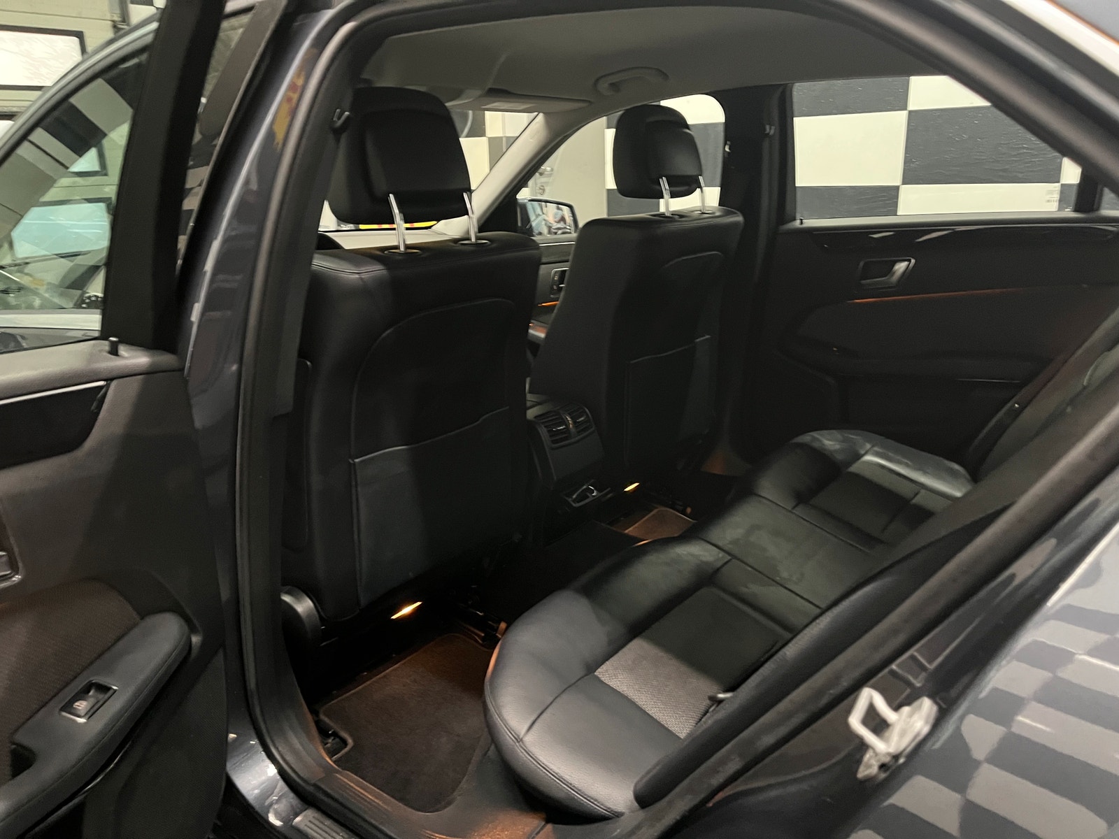 Mercedes-Benz E 220 CDI BlueEFFICIENCY 7G-Tronic Plus, 170hp, 2012