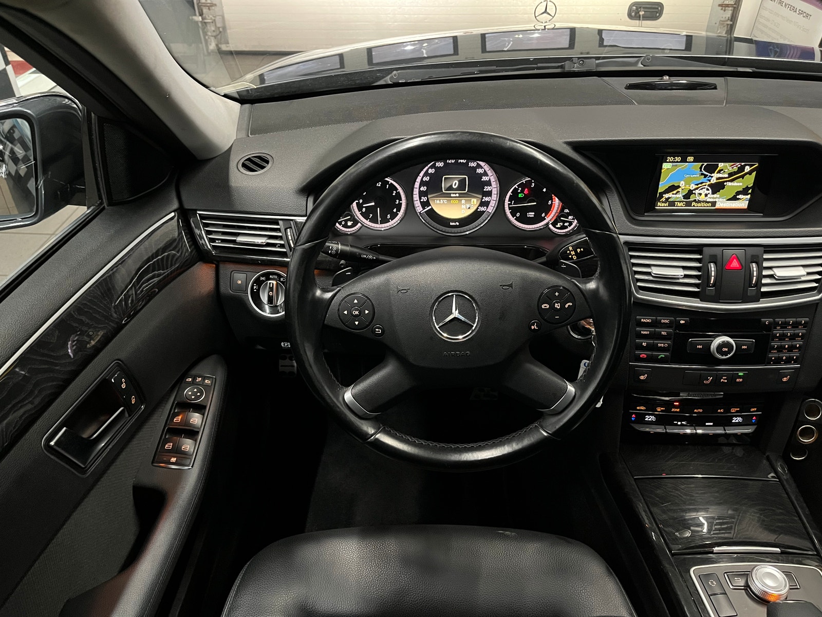 Mercedes-Benz E 220 CDI BlueEFFICIENCY 7G-Tronic Plus, 170hp, 2012