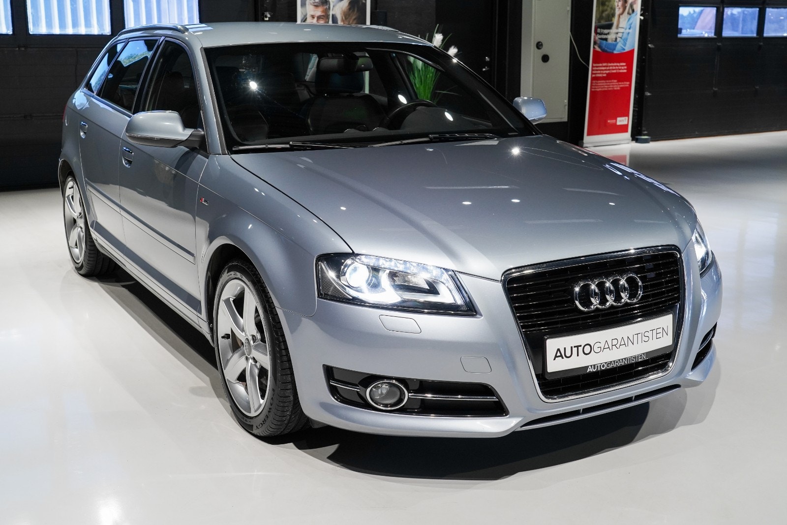 Audi A3 Sportback 2.0 TDI  Manual, 6-trins, 140ps, 2011