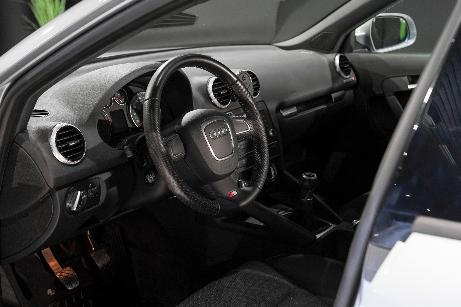Audi A3 Sportback 2.0 TDI  Manual, 6-trins, 140ps, 2011