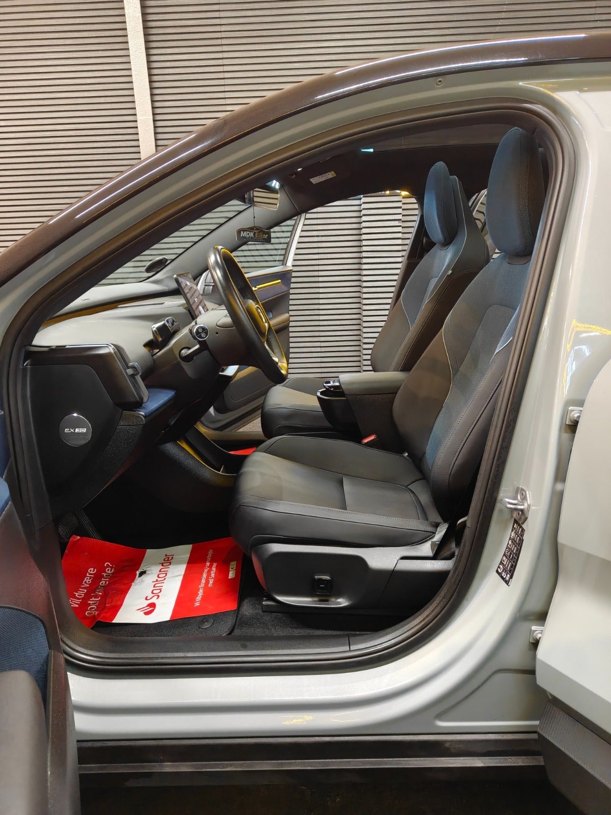 Volvo EX30 Single Motor Extended Range, 272hp, 2024