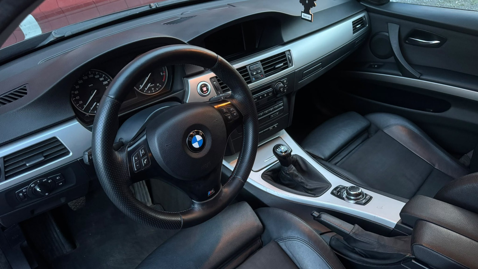 BMW 320d Touring Manual, 6-trins, 177ps, 2008