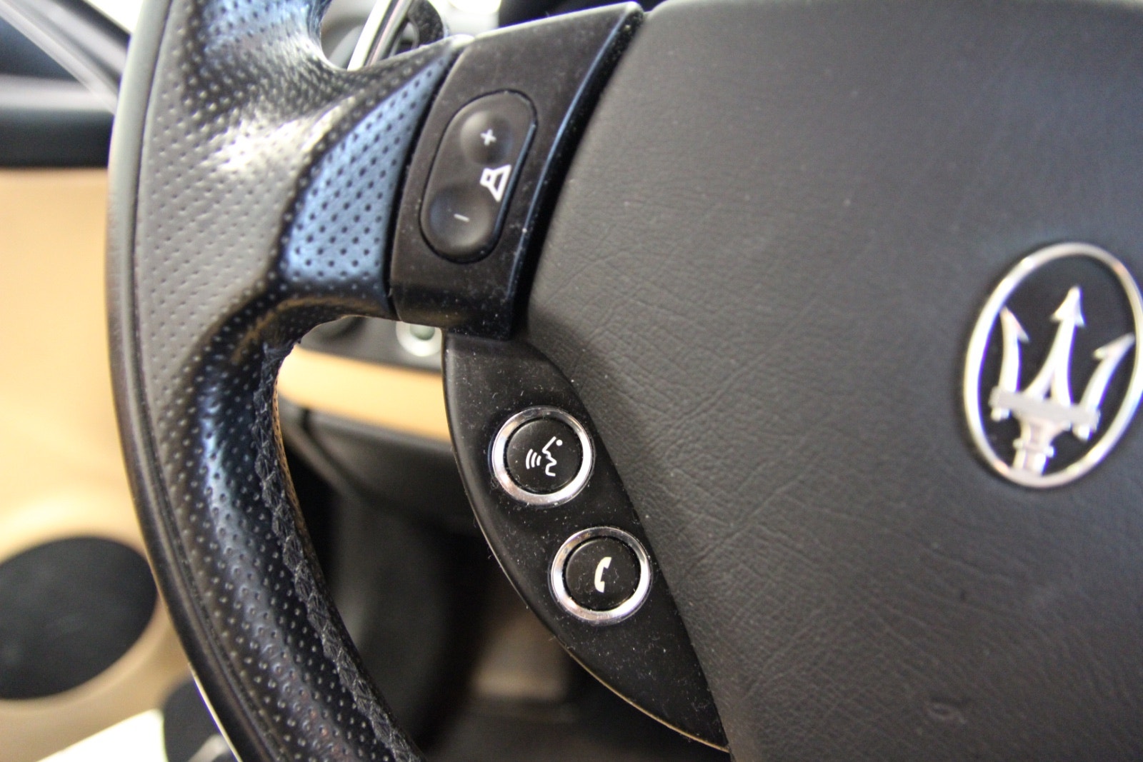 Maserati GranTurismo Automatic, 6-trins, 405ps, 2008