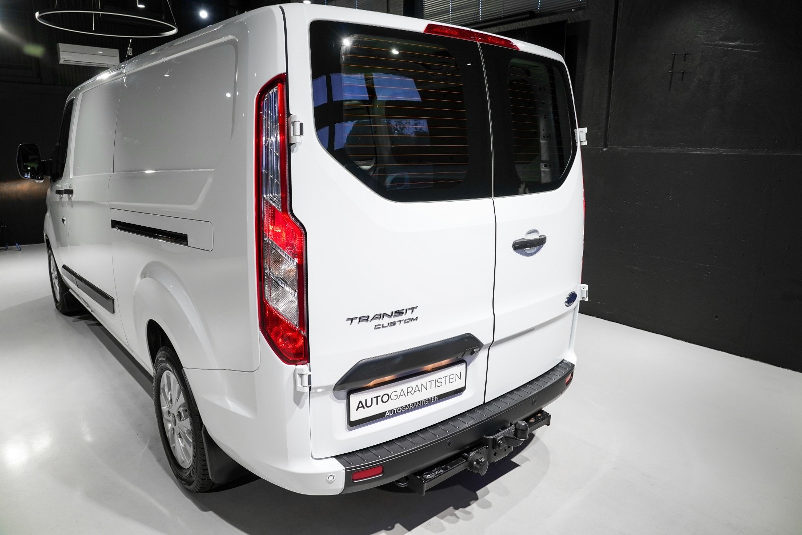 Ford Transit Custom 340 2.0 EcoBlue Manual, 130hp, 2021