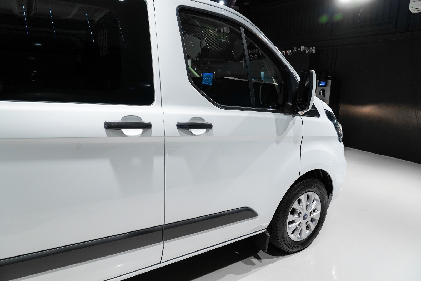 Ford Transit Custom 340 2.0 EcoBlue Manual, 130hp, 2021