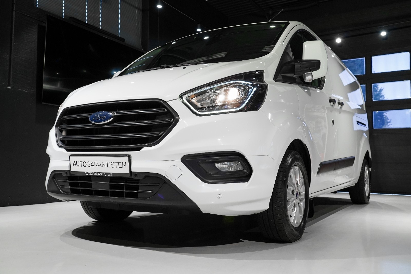 Ford Transit Custom 340 2.0 EcoBlue Manual, 130hp, 2021