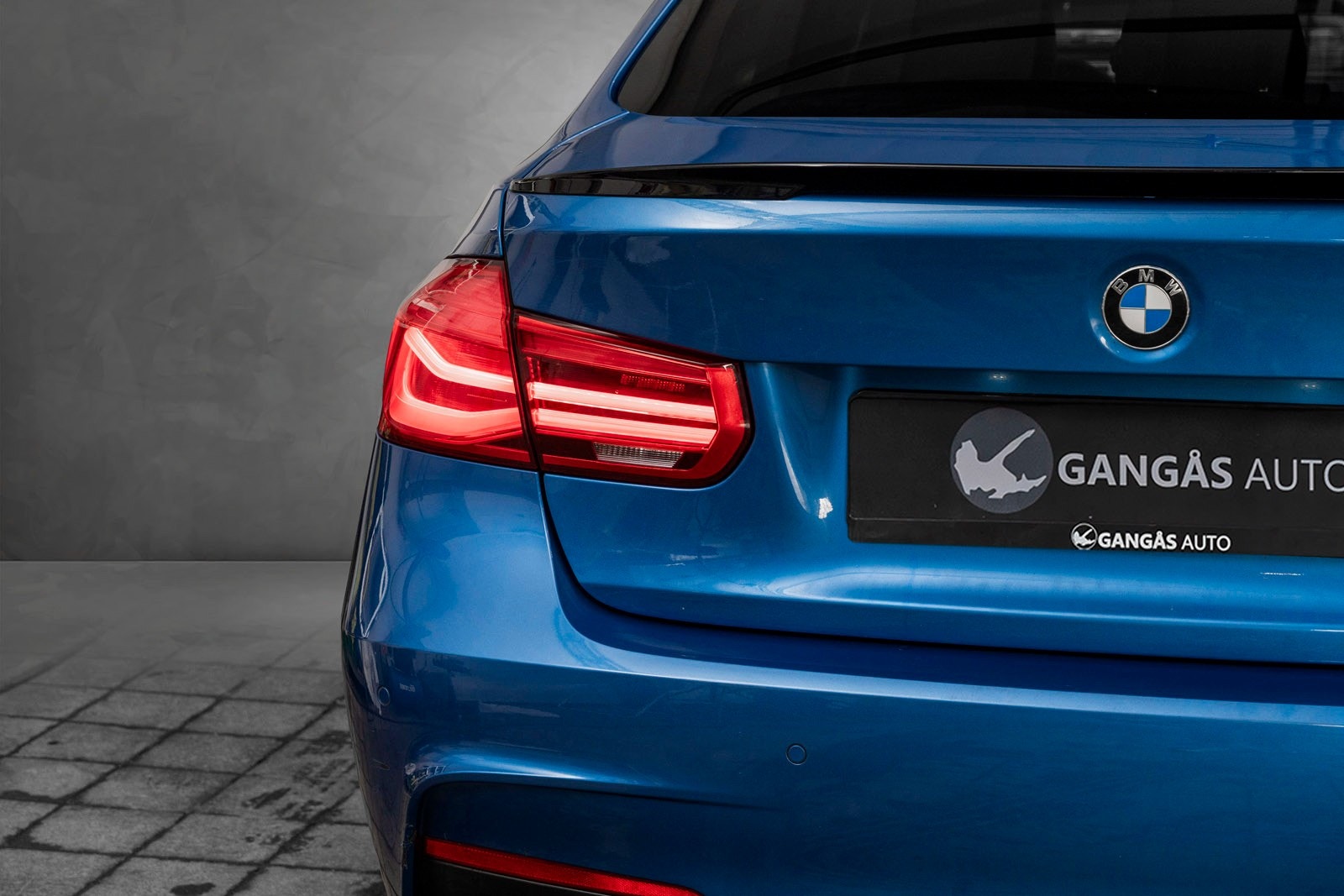 BMW 330e Sedan Steptronic, 8-trins, 252ps, 2017