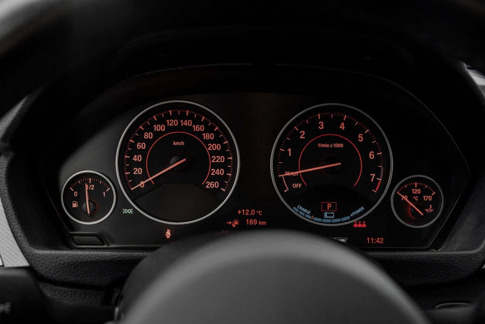 BMW 330e Sedan Steptronic, 8-trins, 252ps, 2017