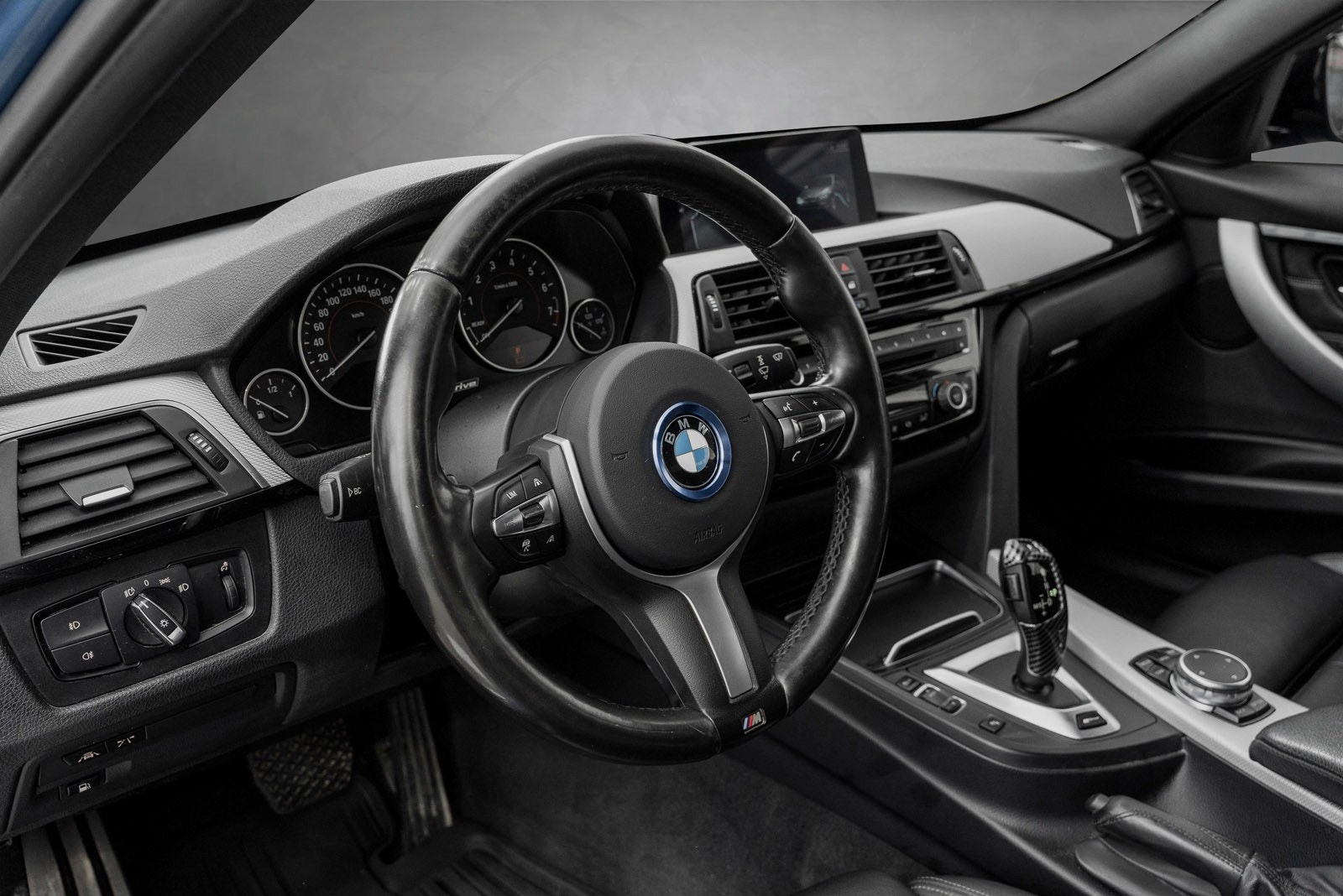 BMW 330e Sedan Steptronic, 8-trins, 252ps, 2017