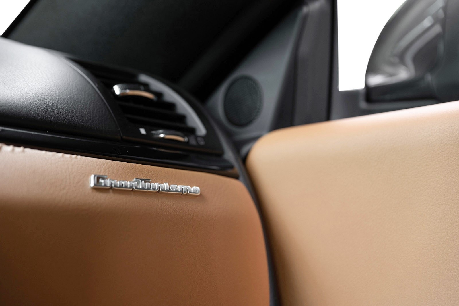Maserati GranTurismo Automatic, 6-trins, 405ps, 2008