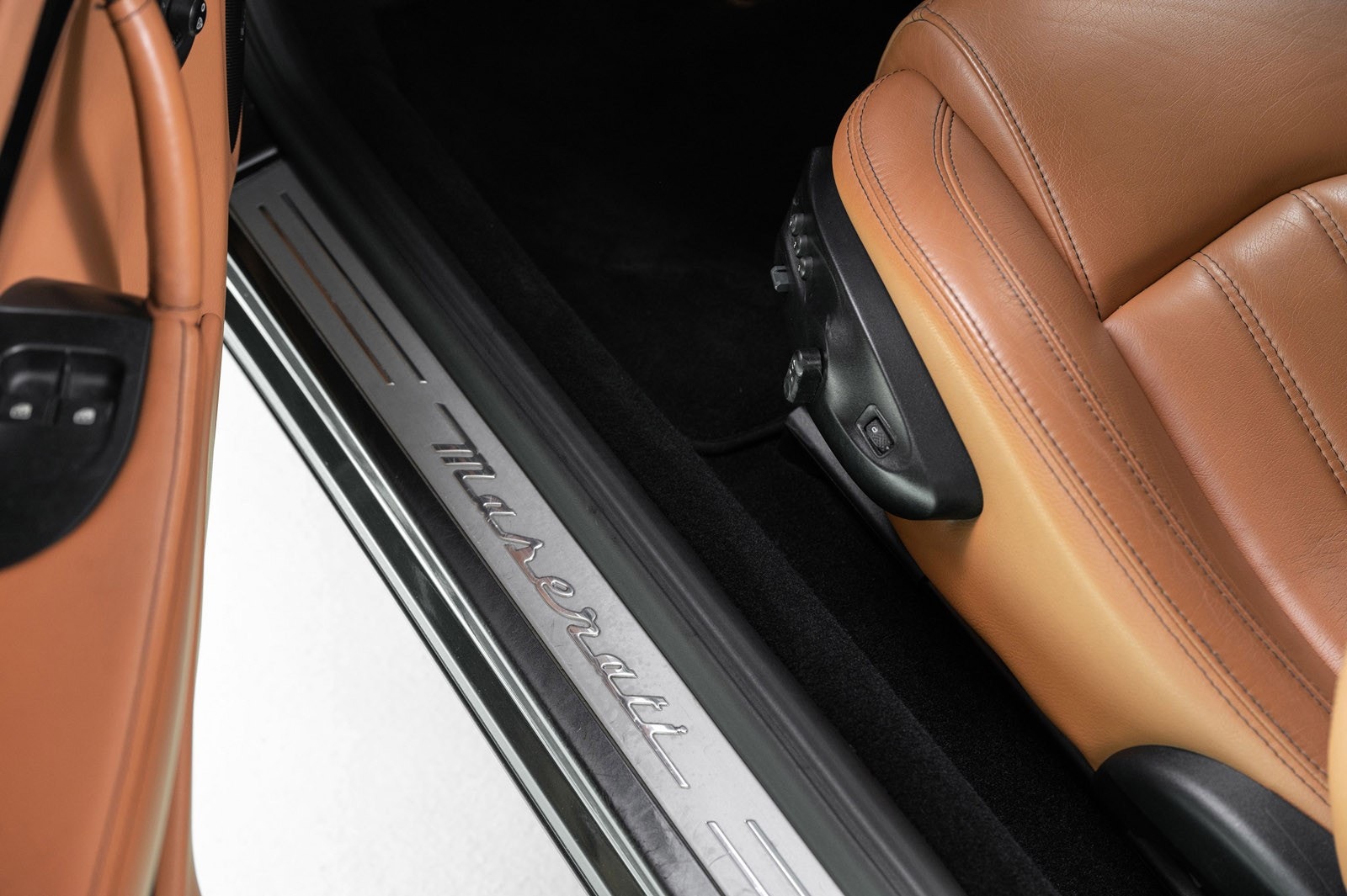 Maserati GranTurismo Automatic, 6-trins, 405ps, 2008