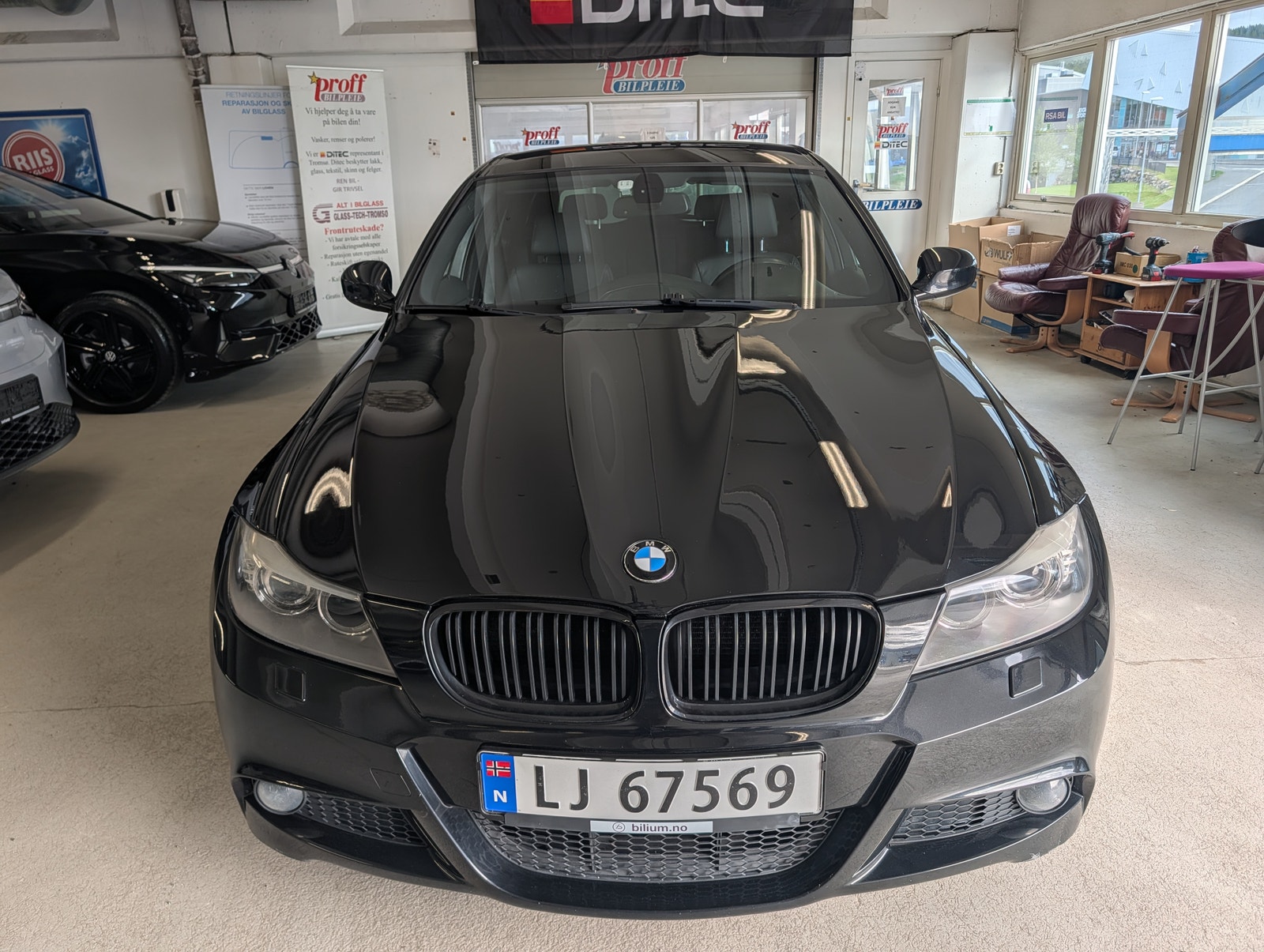 BMW 330i xDrive Touring Automatic, 6-trins, 272ps, 2009