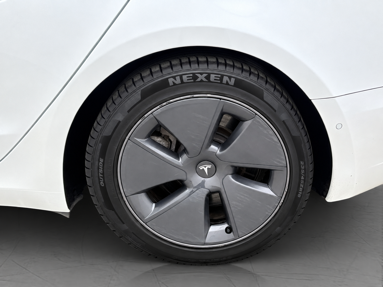 Tesla Model 3 Standard Range Plus, 325hk, 2021