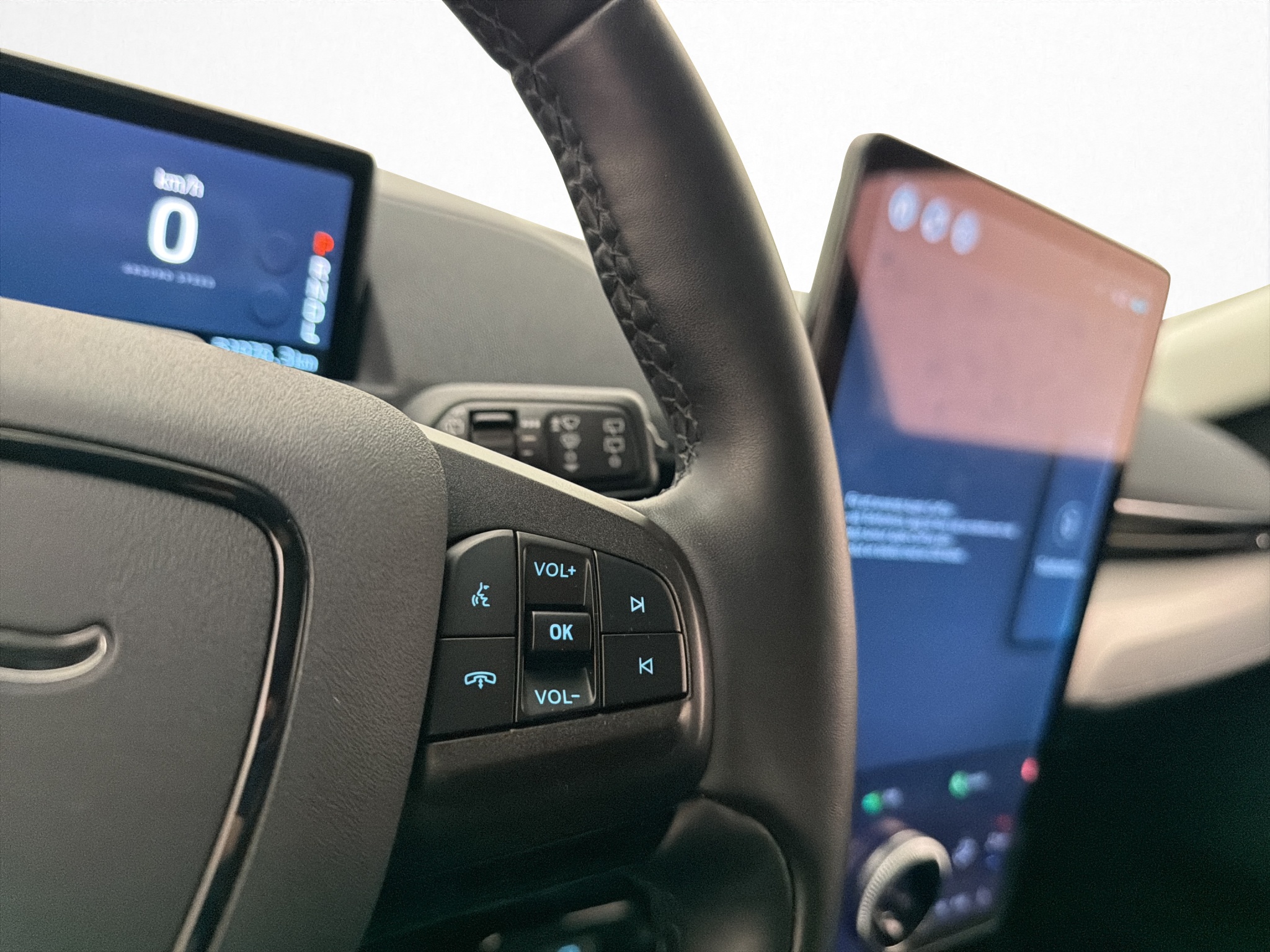 Ford Mustang Mach-E Long Range, 294hp, 2021