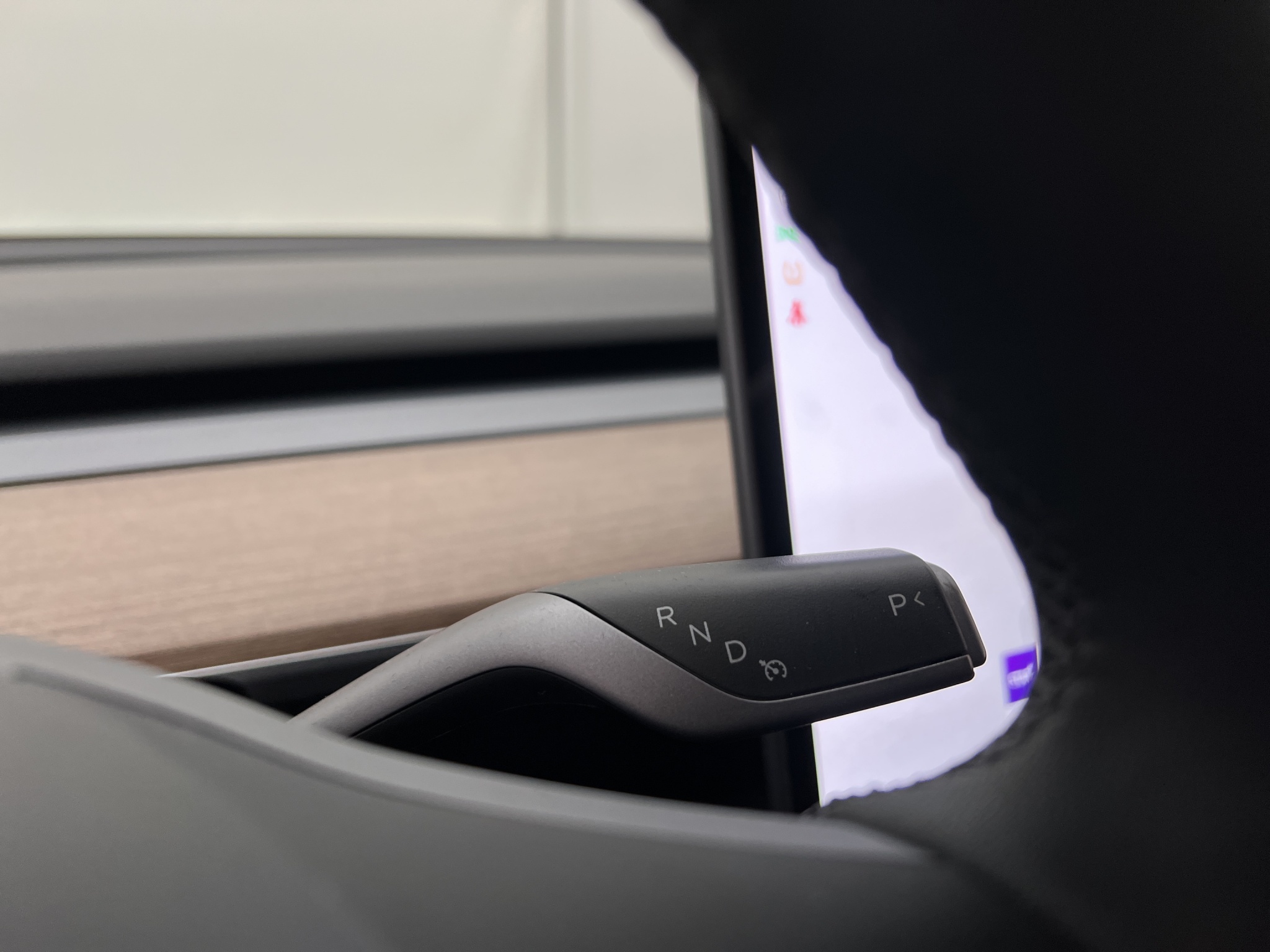 Tesla Model Y Long Range AWD, 514ps, 2025