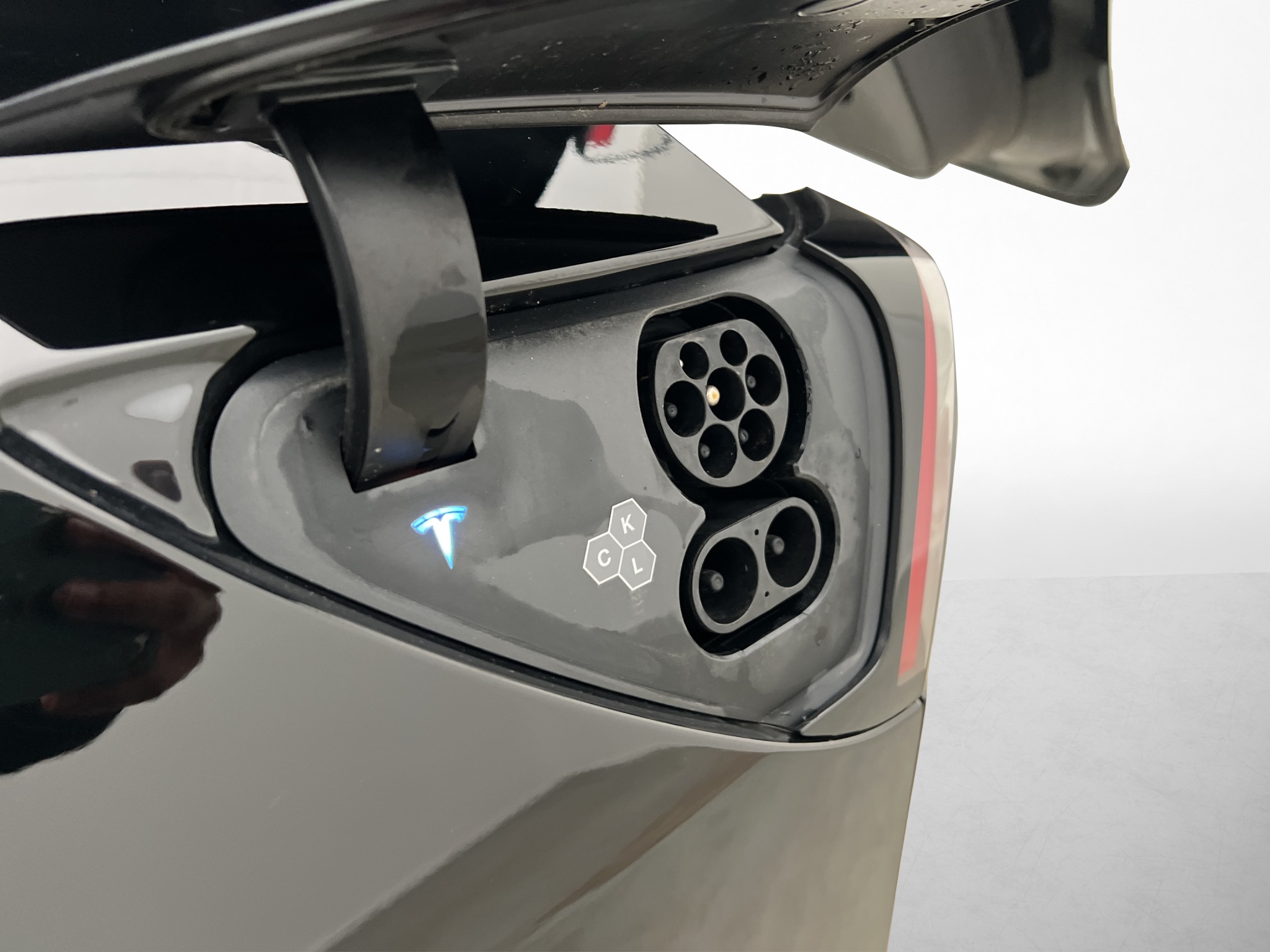 Tesla Model Y Long Range AWD, 514ps, 2025