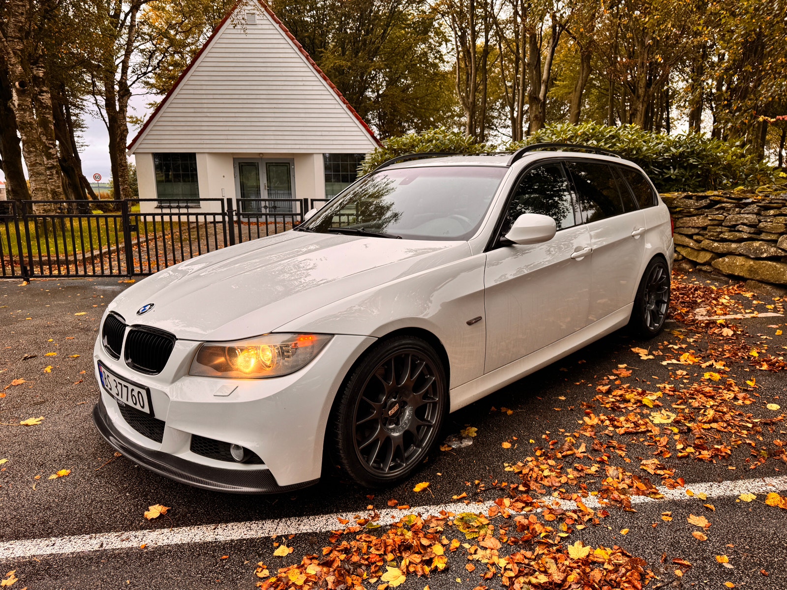 BMW 320d Touring Manual, 6-trins, 177ps, 2009