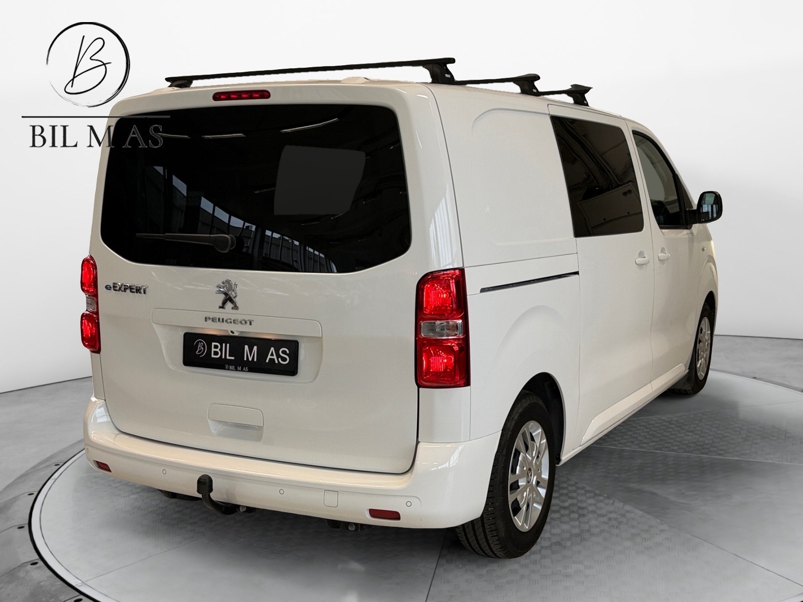 Peugeot e-Expert 75, 136ps, 2022
