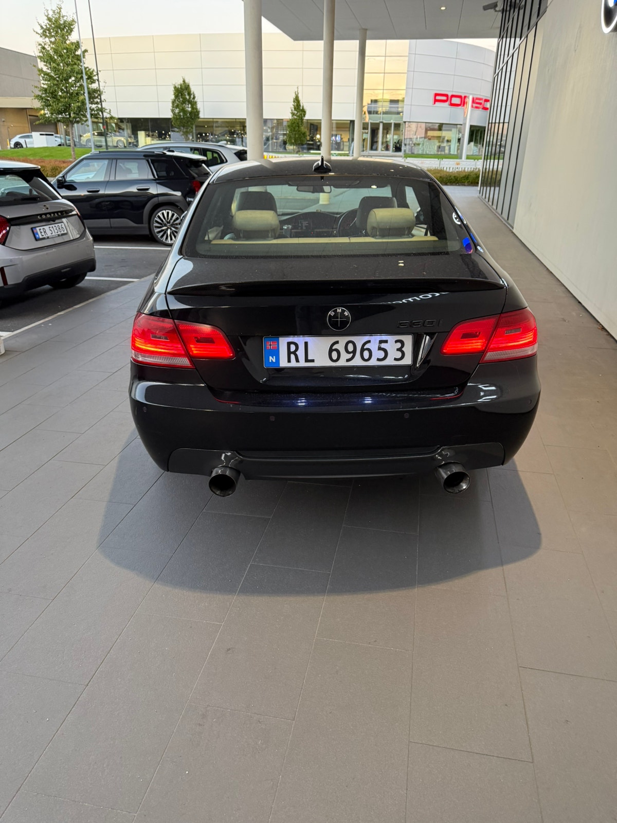 BMW 330i Coupé Automatic, 6-trins, 272ps, 2007