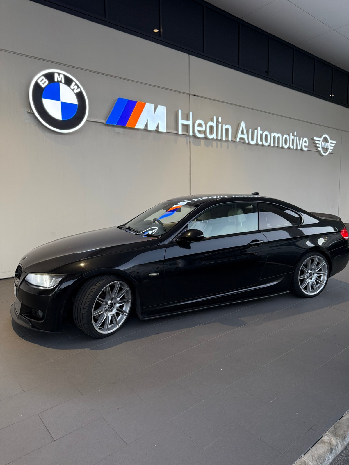 BMW 330i Coupé Automatic, 6-trins, 272ps, 2007
