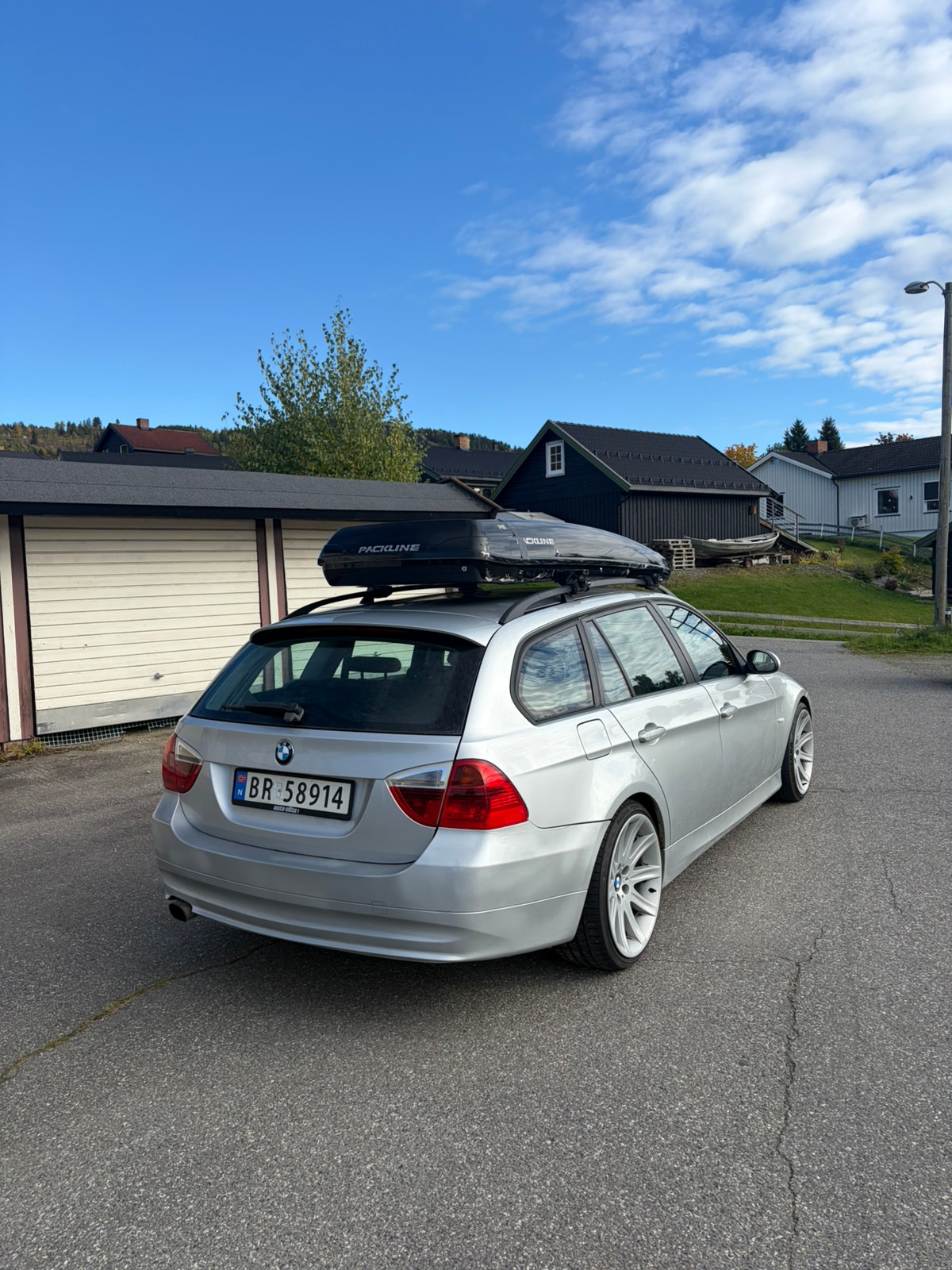 BMW 320d Touring Manual, 6-trins, 163ps, 2007
