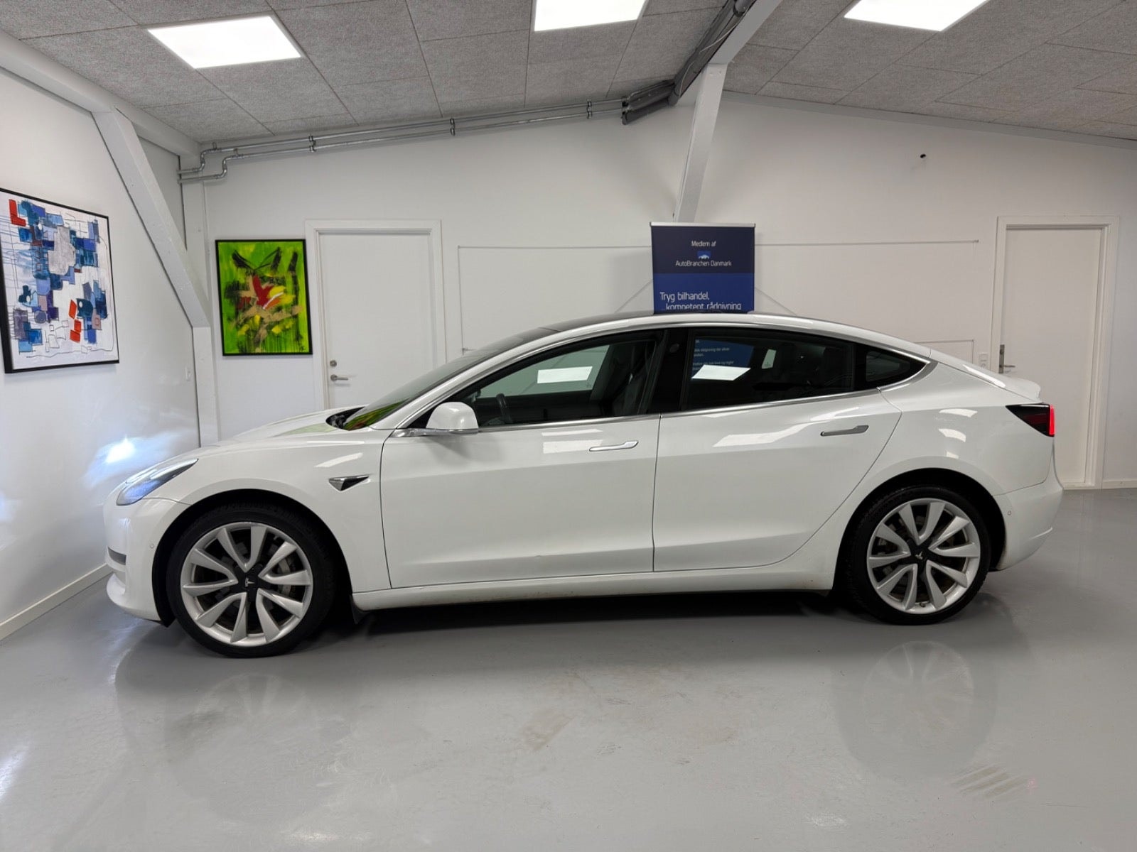Tesla Model 3 Long Range AWD, 440hp, 2019