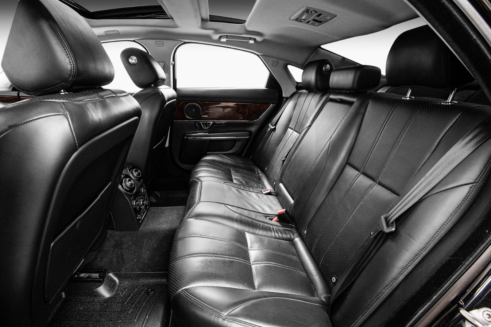 Jaguar XJ 3.0 V6 AWD Automatic, 340hp, 2014