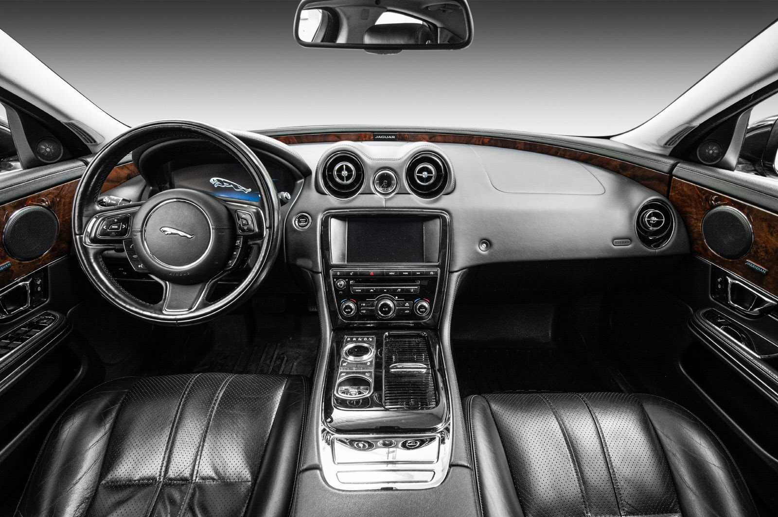 Jaguar XJ 3.0 V6 AWD Automatic, 340hp, 2014