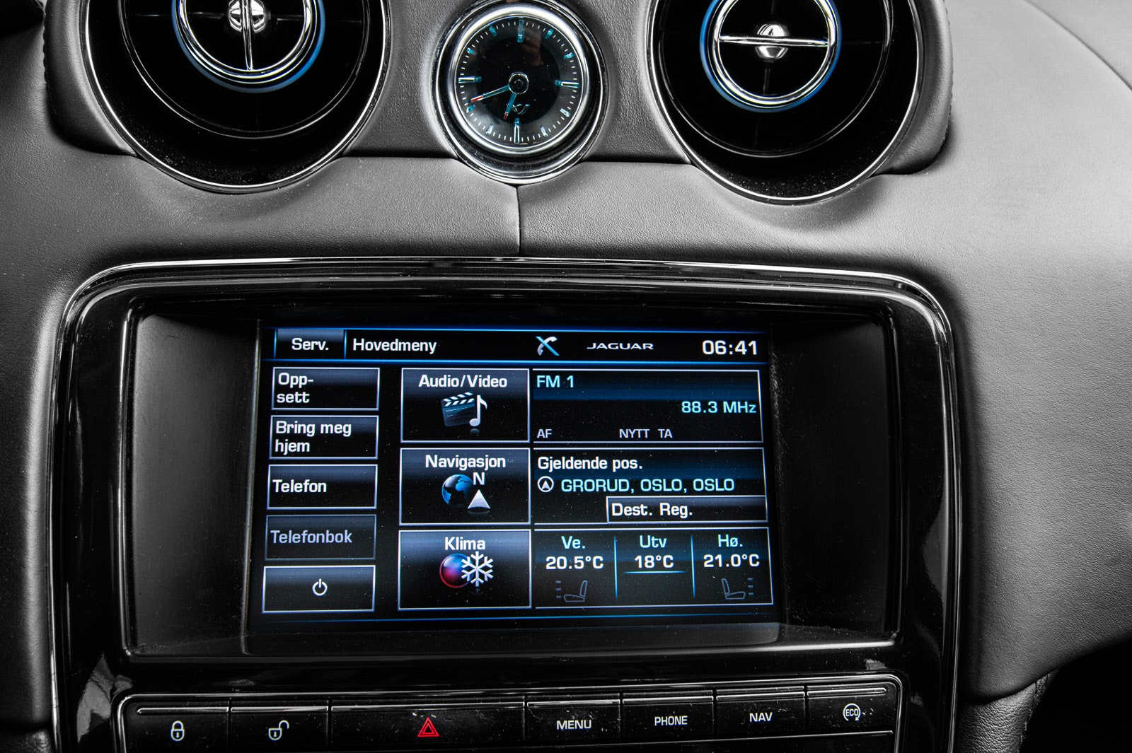 Jaguar XJ 3.0 V6 AWD Automatic, 340hp, 2014