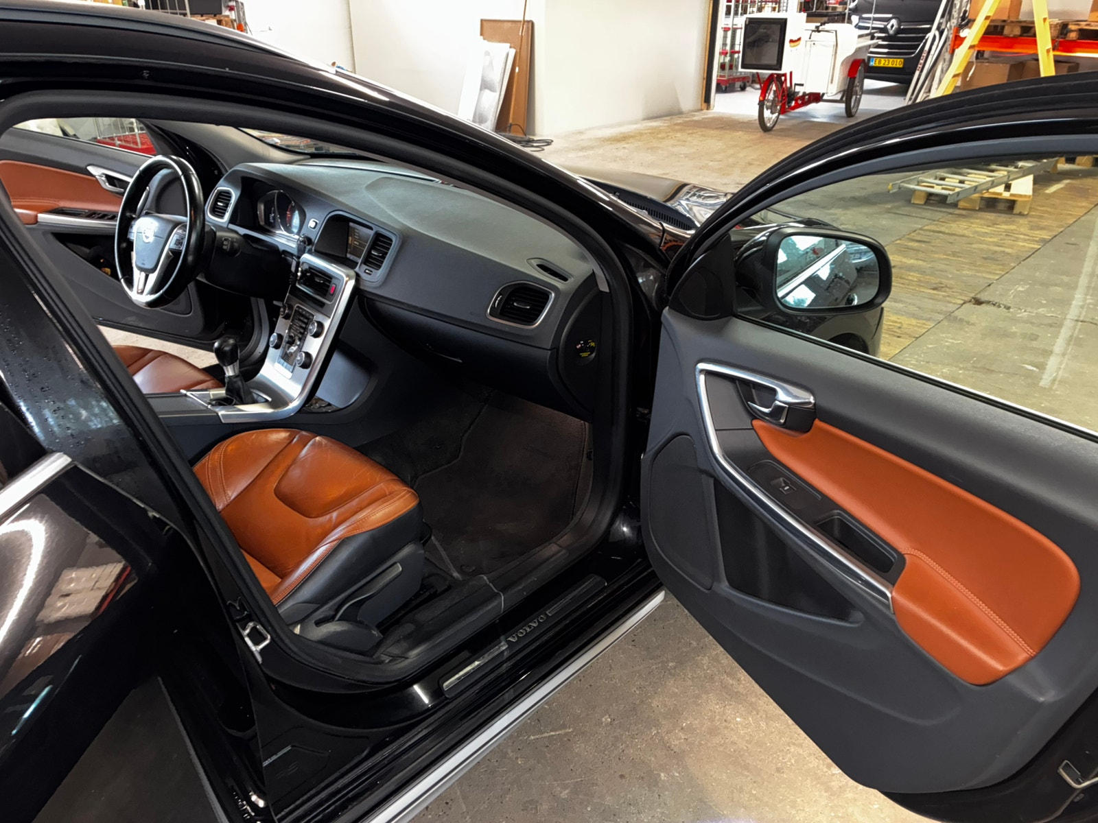 Volvo V60 D4 Manual, 6-trins, 163ps, 2014