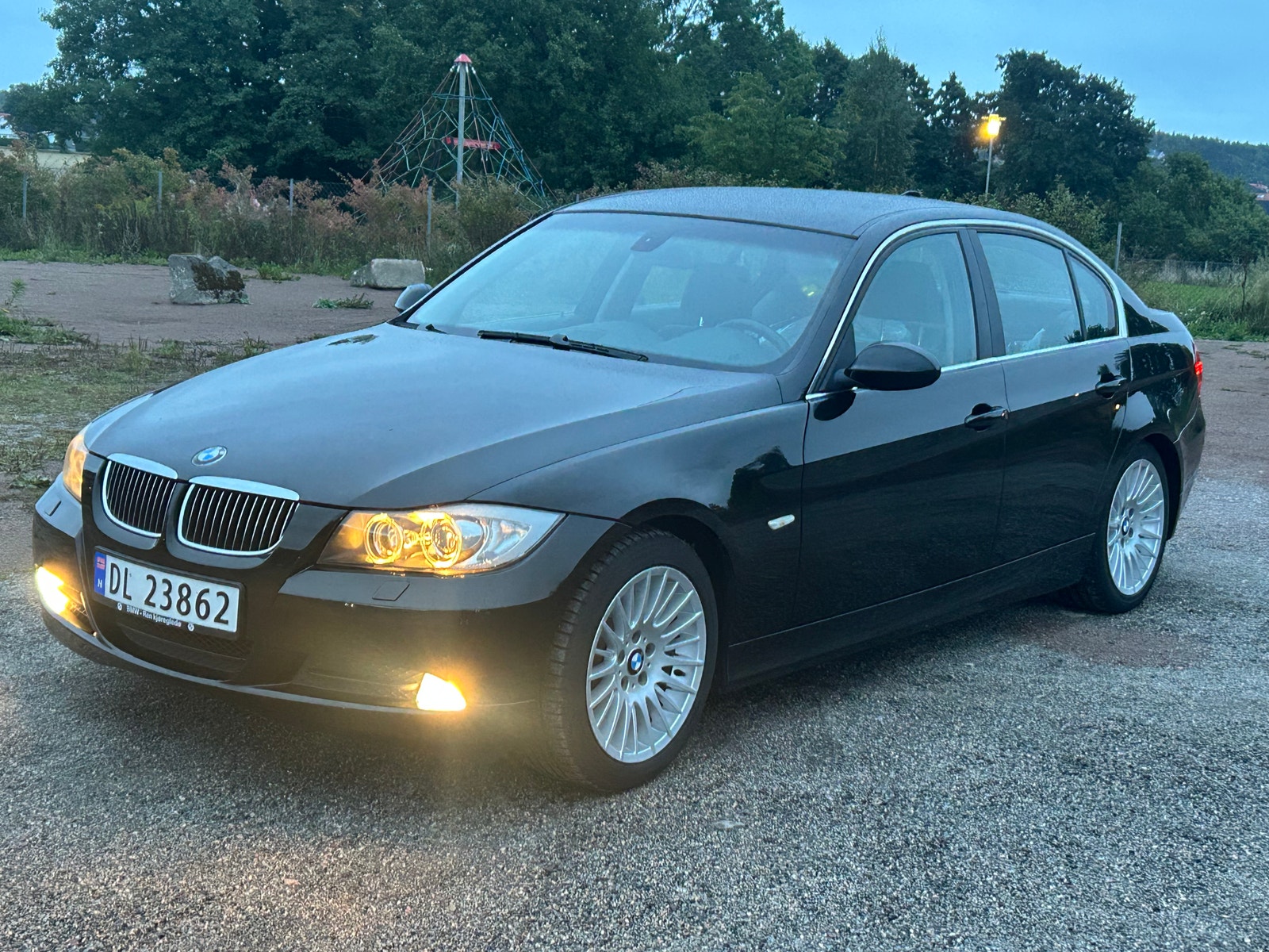 BMW 325i Sedan Automatic, 6-trins, 218ps, 2005