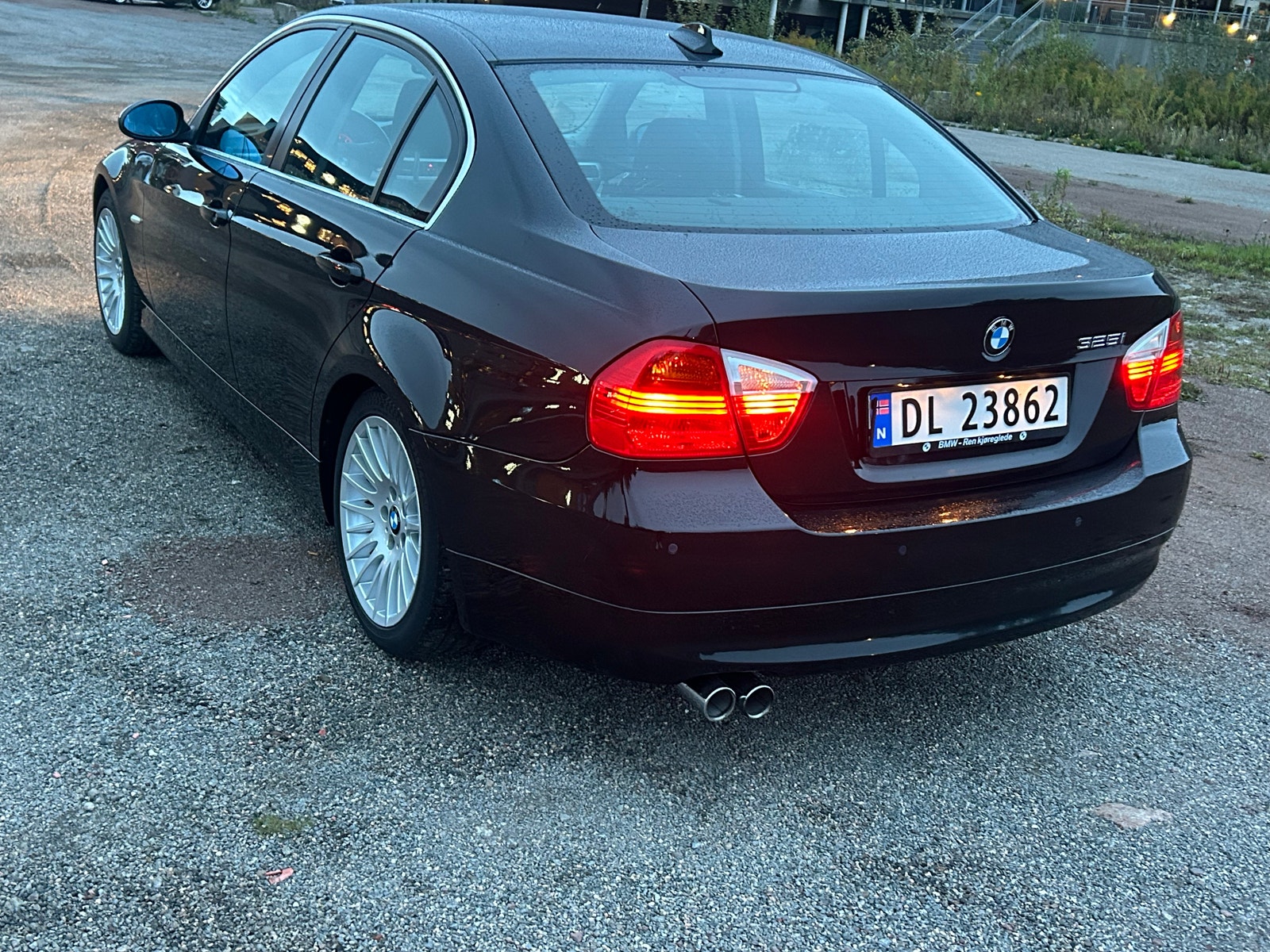 BMW 325i Sedan Automatic, 6-trins, 218ps, 2005
