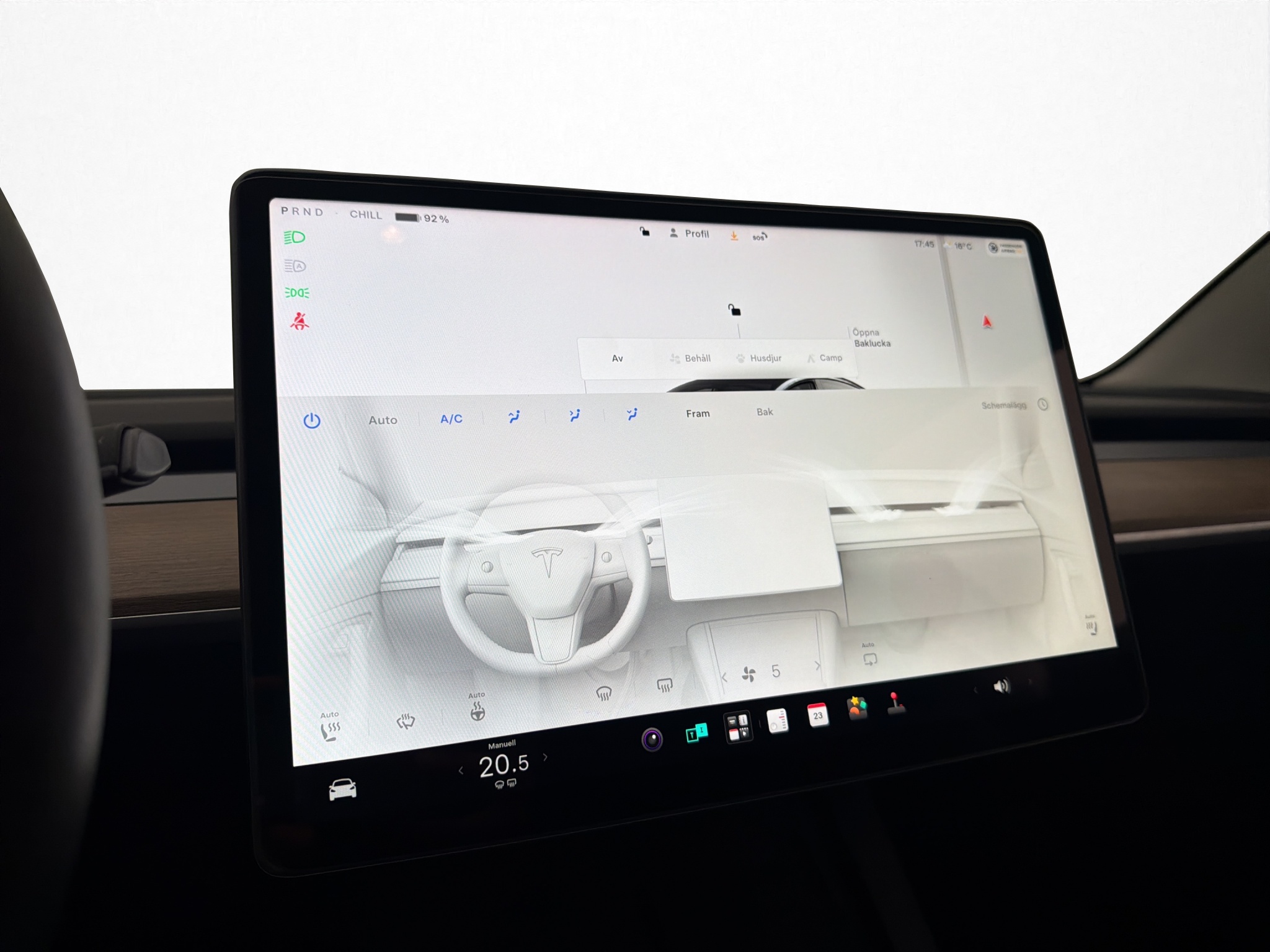 Tesla Model 3 Standard Range, 283ps, 2022