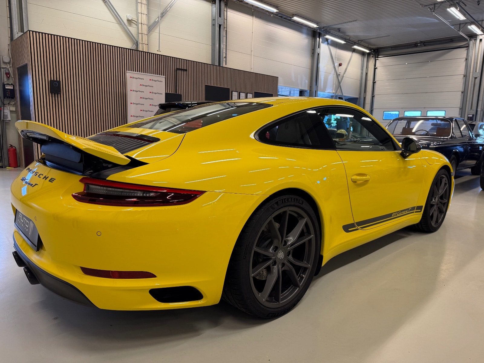 Porsche 911 Carrera PDK, 7-trins, 370ps, 2018